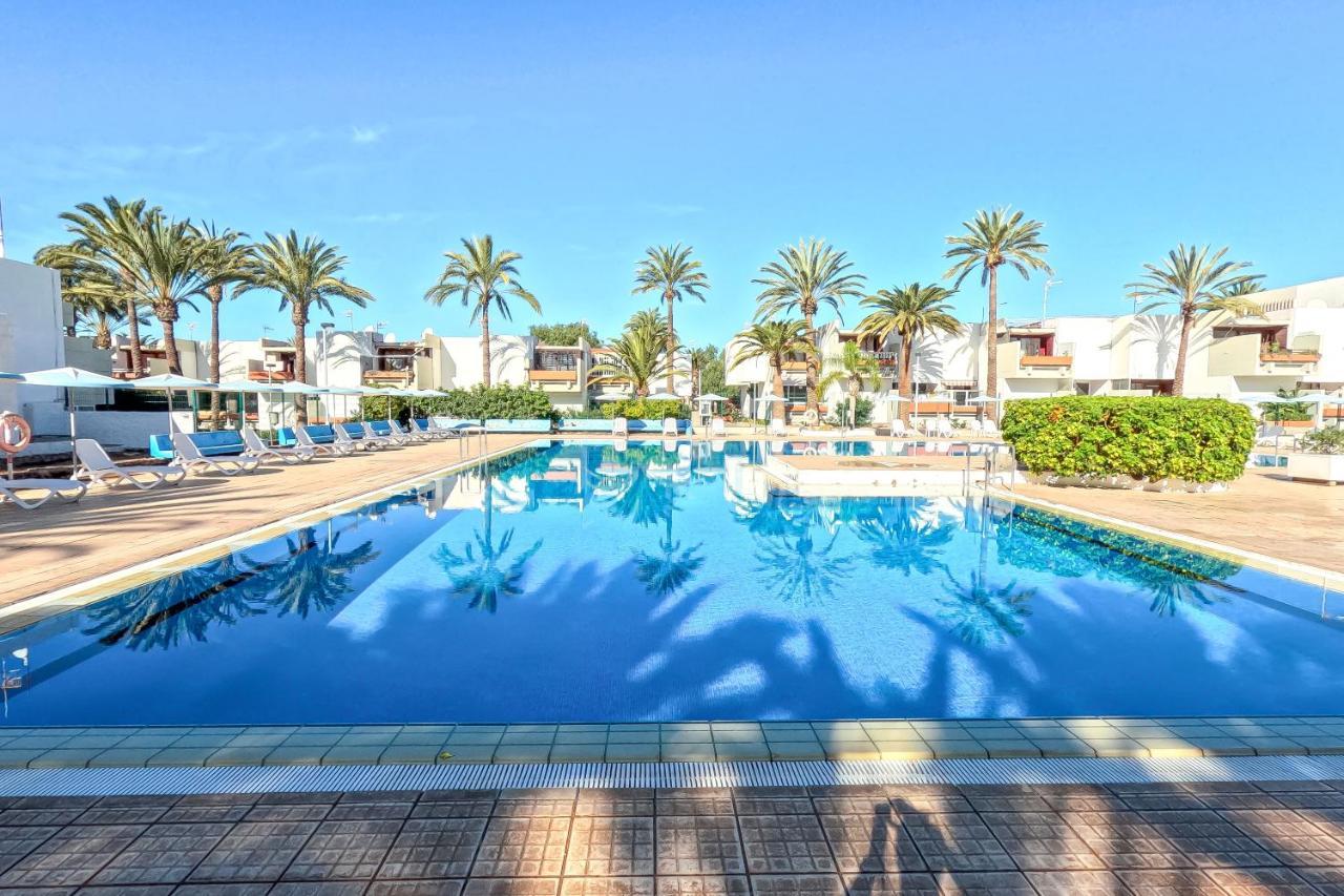 Stunning Lovely Flat With Pool And Strong Wi-Fi, 31 Arona  Esterno foto