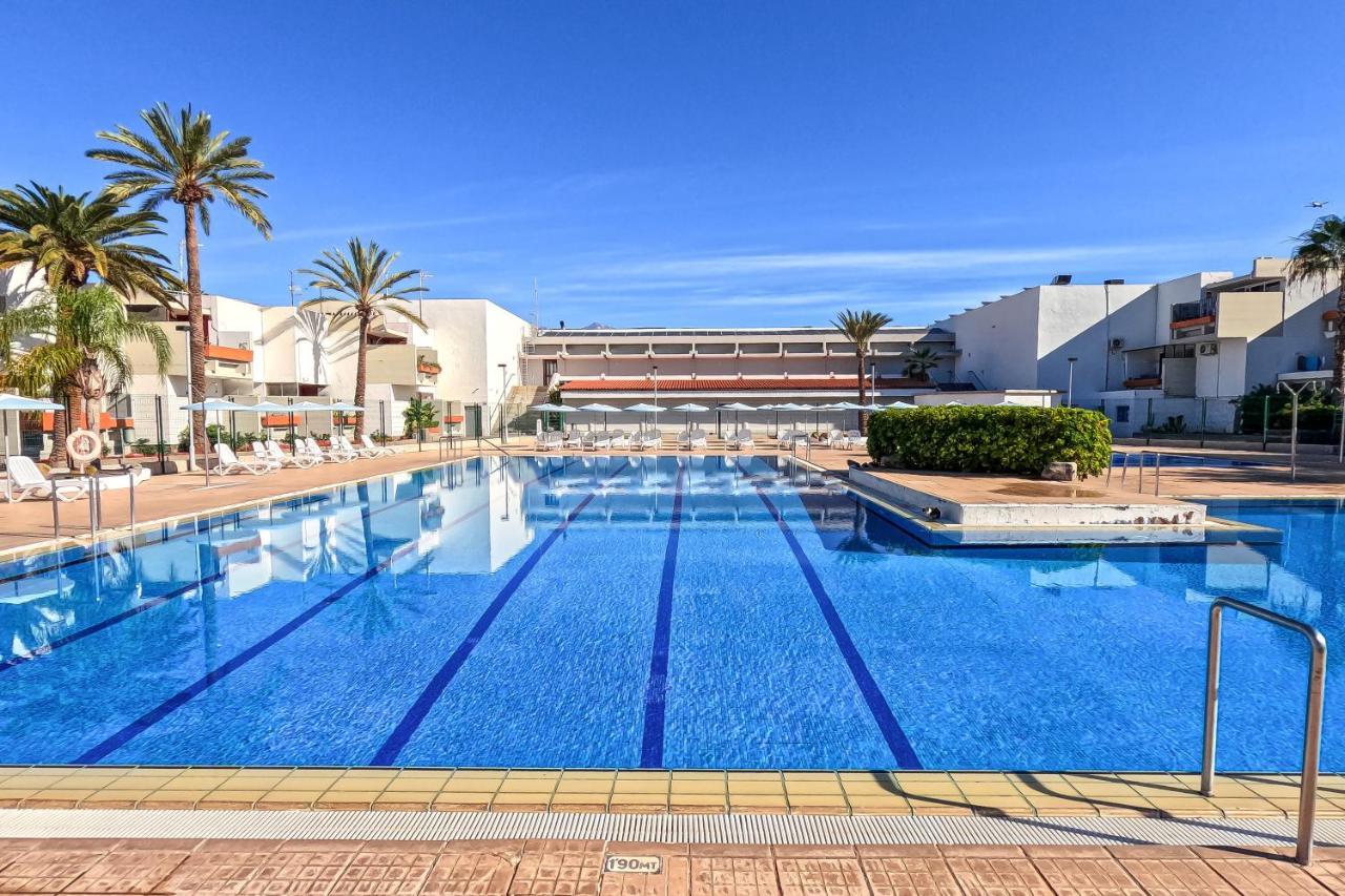 Stunning Lovely Flat With Pool And Strong Wi-Fi, 31 Arona  Esterno foto